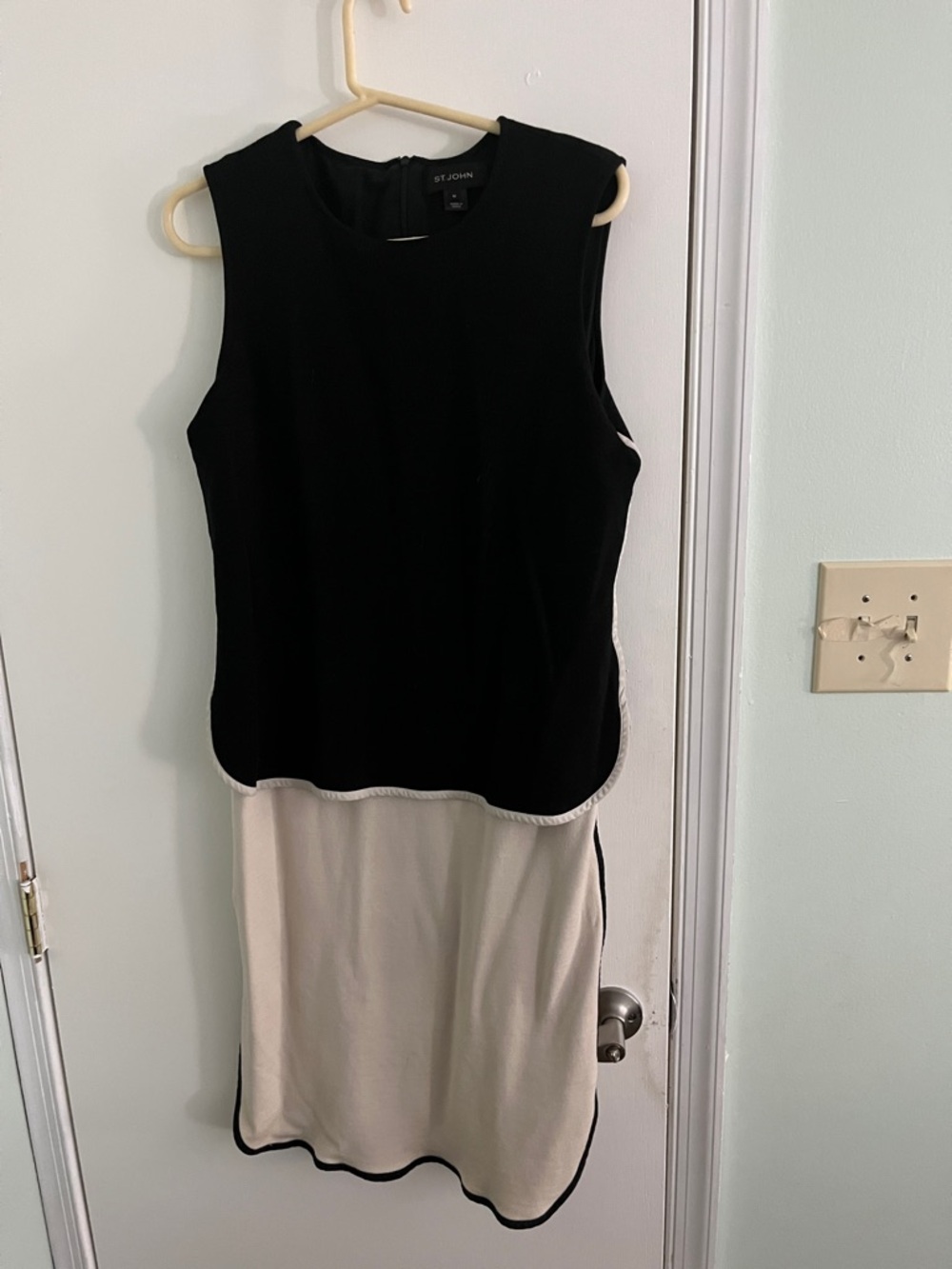 St. John Black and Cream Colorblock Midi Dress
